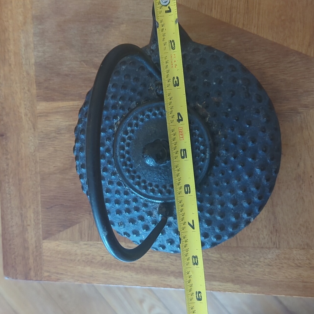 Japanese Tea Pot with Matching Trivet - Picture 10 of 11